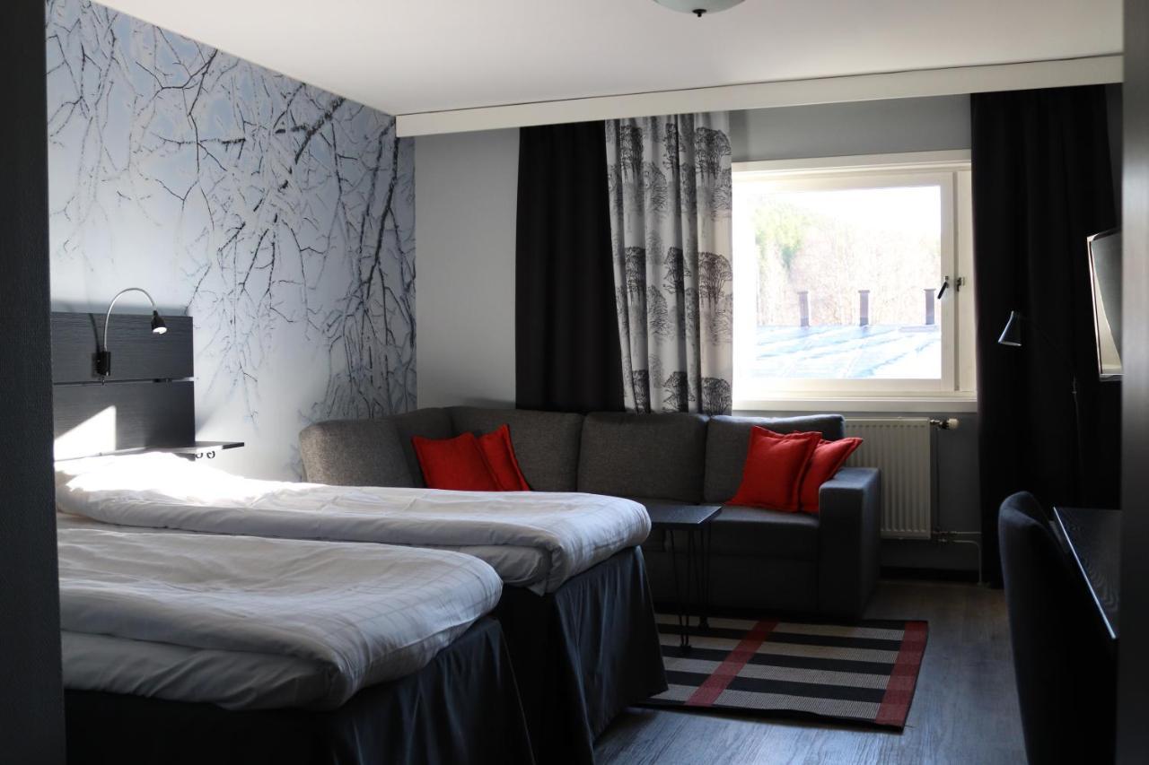 Hotell Tjamstan Mala Εξωτερικό φωτογραφία